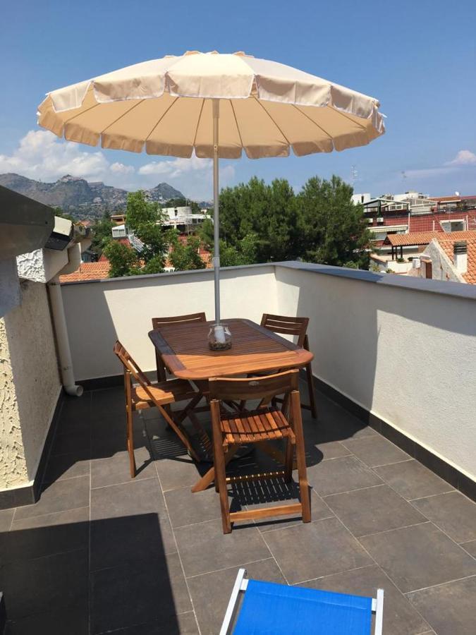 Beda House Panoramica E Tranquilla Giardini Naxos Exterior photo